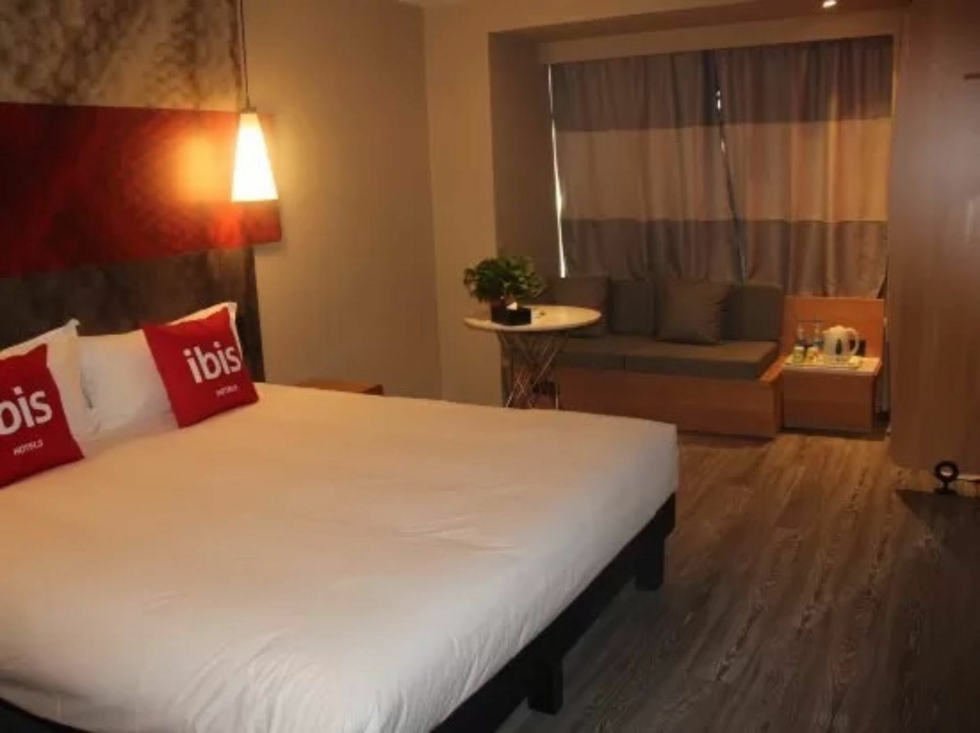 Ibis Dujiangyan hotel Csengtu Kültér fotó