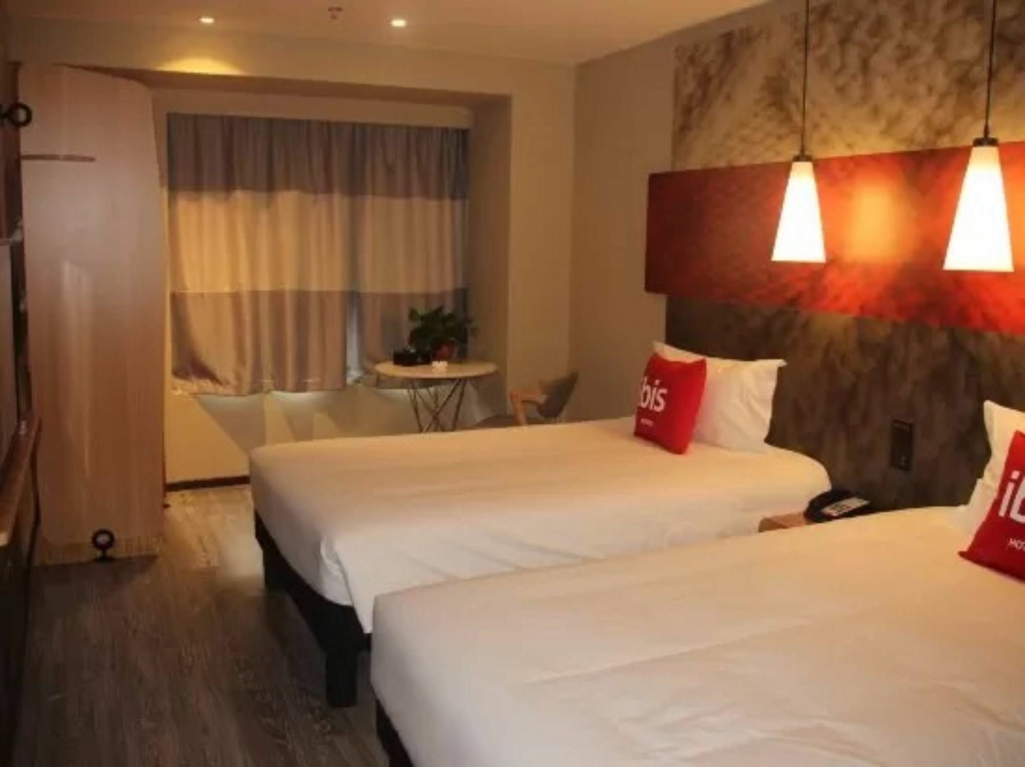 Ibis Dujiangyan hotel Csengtu Kültér fotó